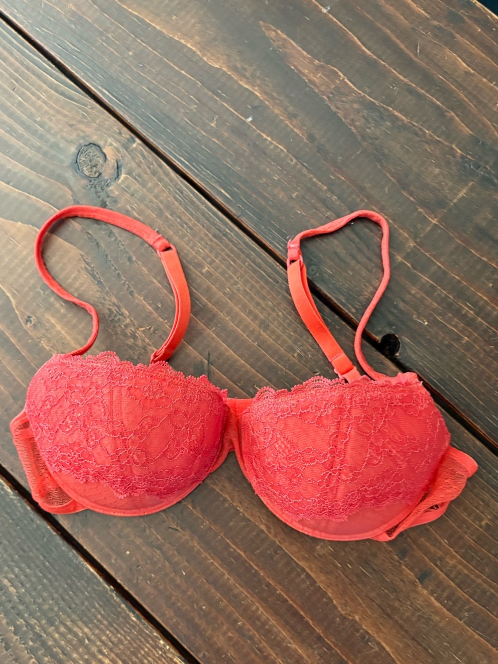 Vanity Fair Red Lace Underwire Bra